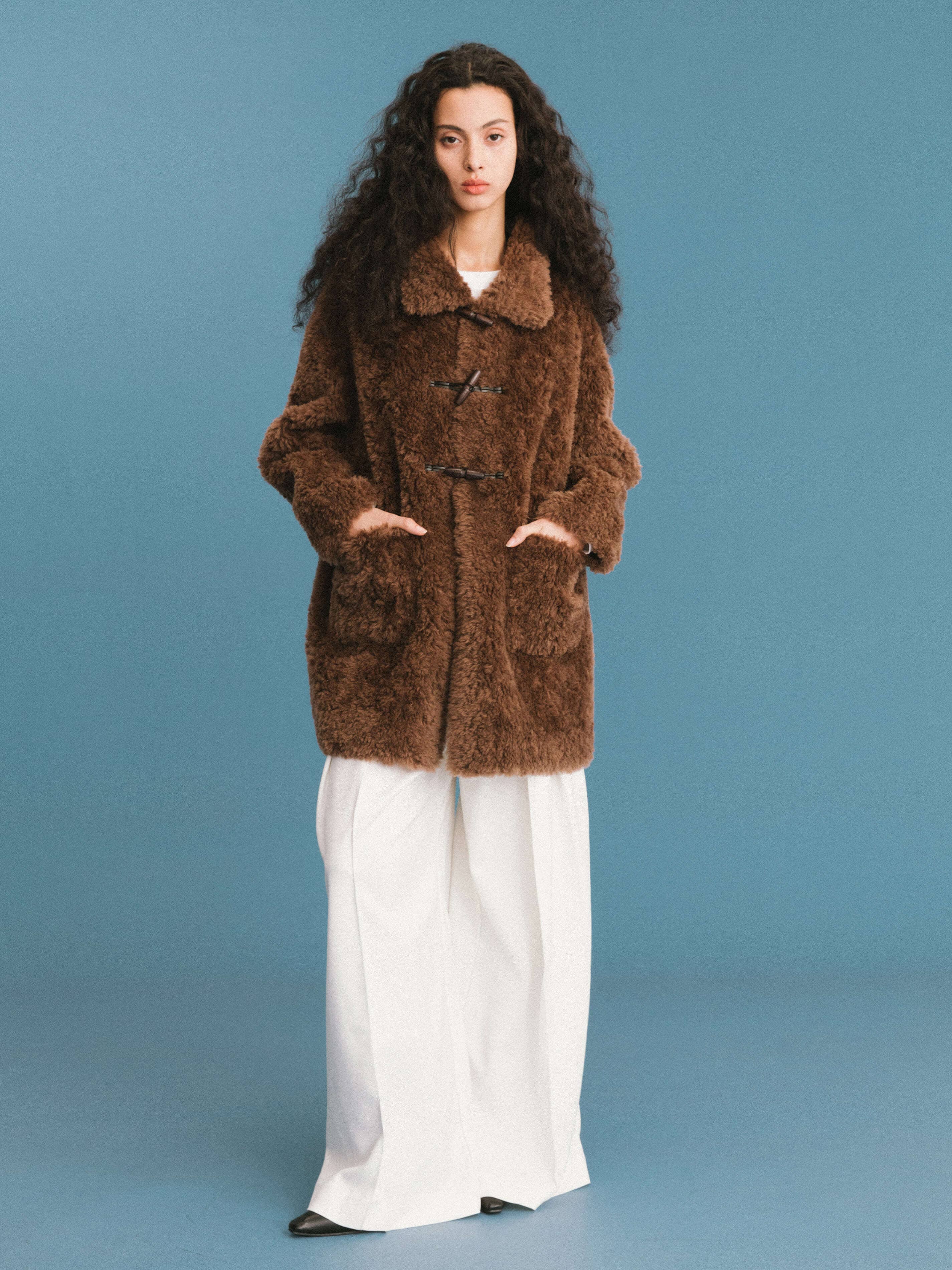 CUBIC - Wholesale Coat - Women's - ONE BY CUBIC Hign Collar Furry 100% Wool Coat7