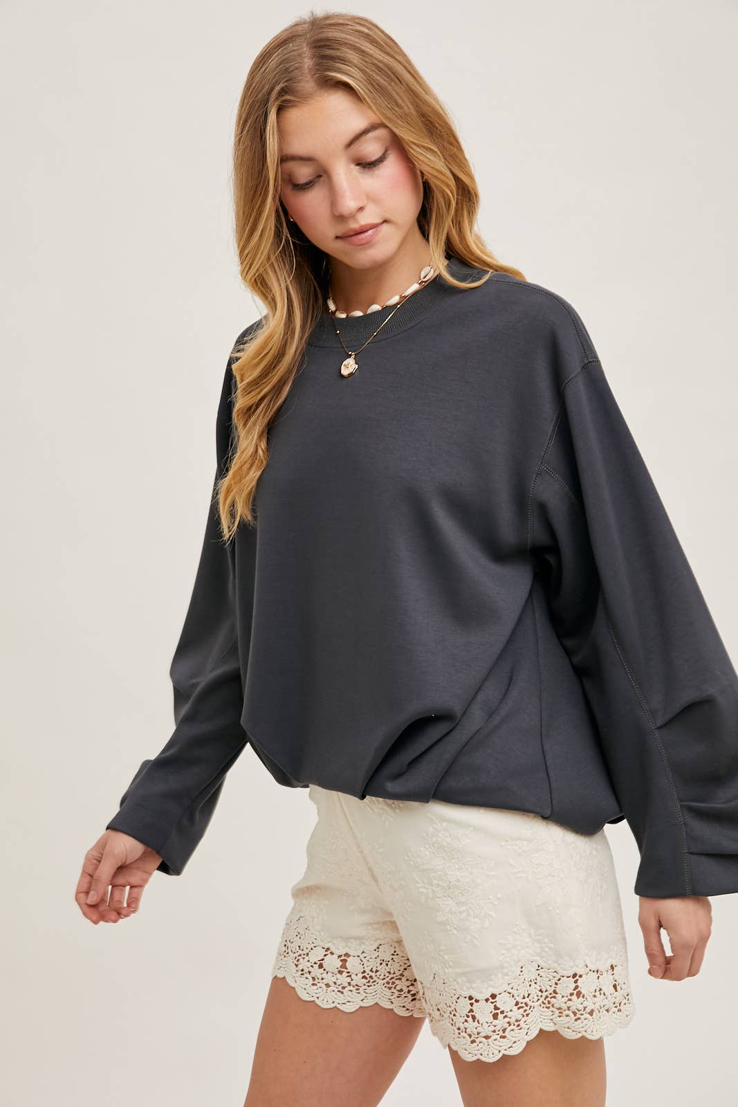 Bluivy – Engroshandel Sweatshirt - Dame – SOFTSTREME PULLOVER MED VOLUMINØSE ÆRMER3