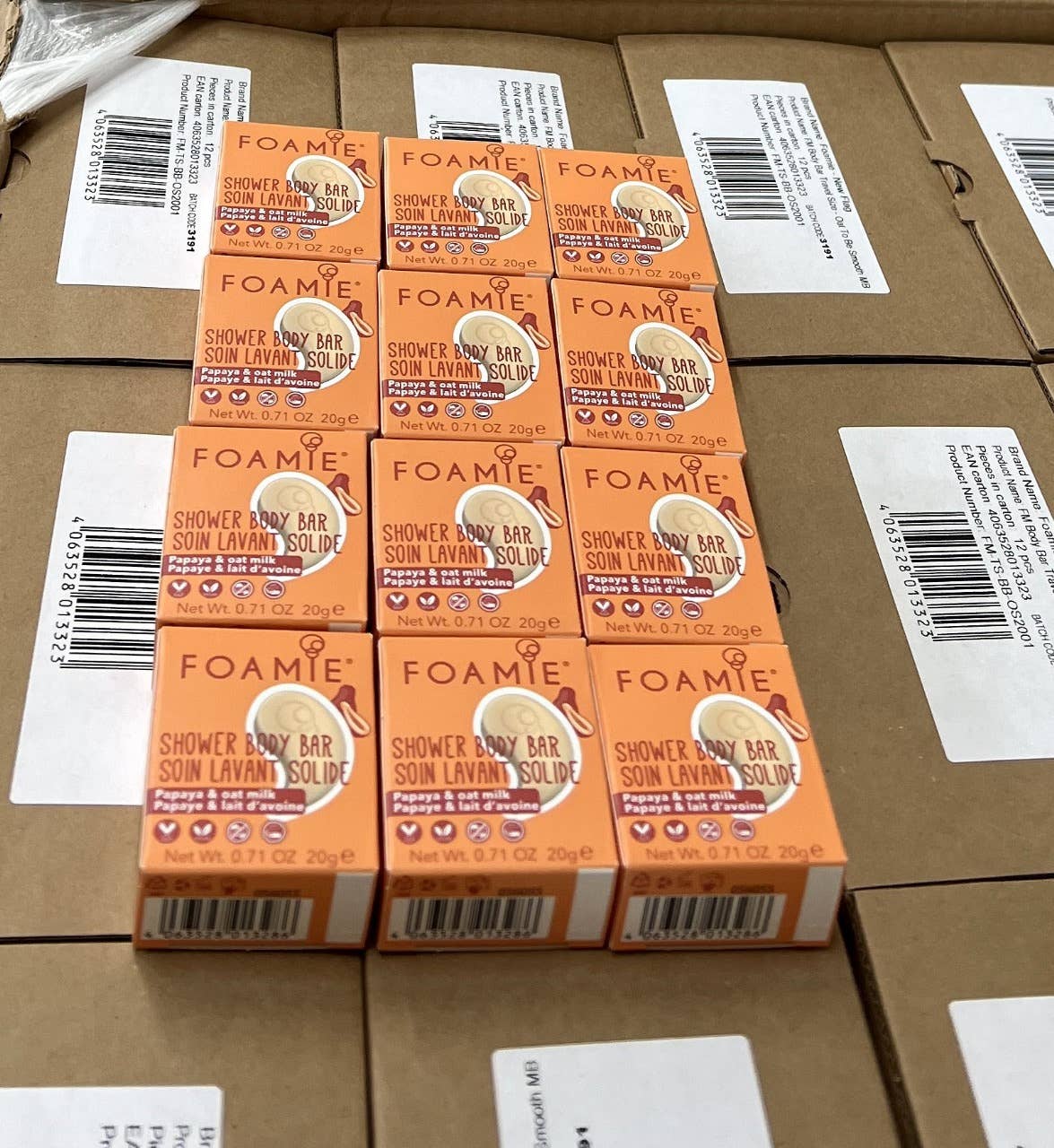 Salzmann Restwaren GmbH - Wholesale Shampoo Puck/Solid Shampoo - FOAMIE solid shampoo travel size16