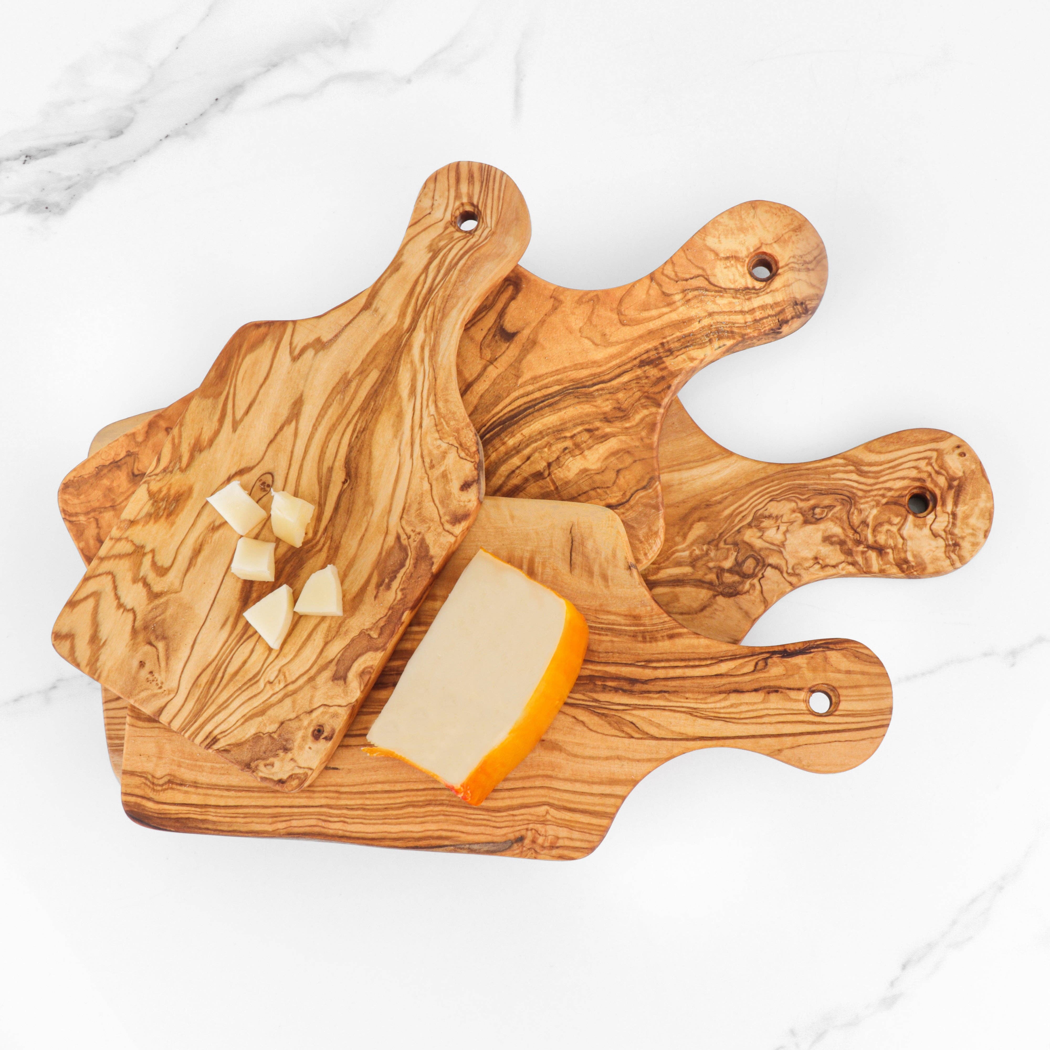 Krafts GmbH Olive Wood - Vente Planche à découper - Planche à découper rectangulaire en bois d'olivier fait main avec poignée4