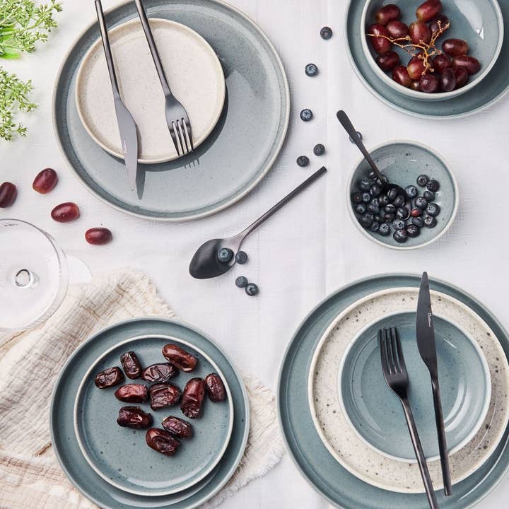 TABLESETTERS LIMITED – wholesale Salladstallrik – Mesa Ceramics 22 cm Uno Speckle Salladstallrik i stengods 4