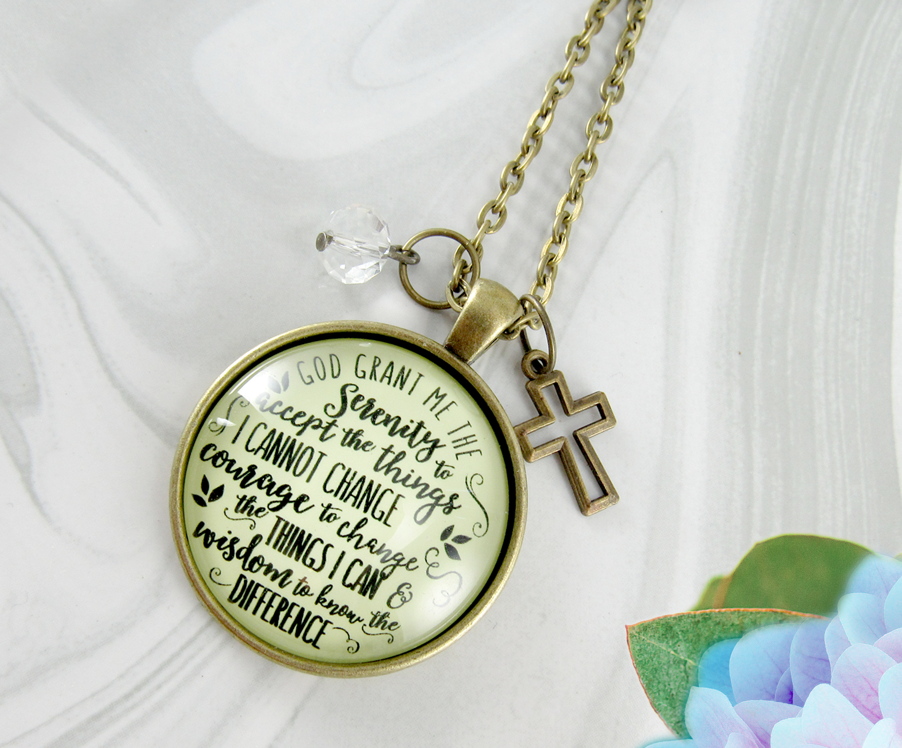Gutsy Goodness - Vente Colliers à pendentif - Collier Serenity Prayer God Grant Me Strength pour femme5