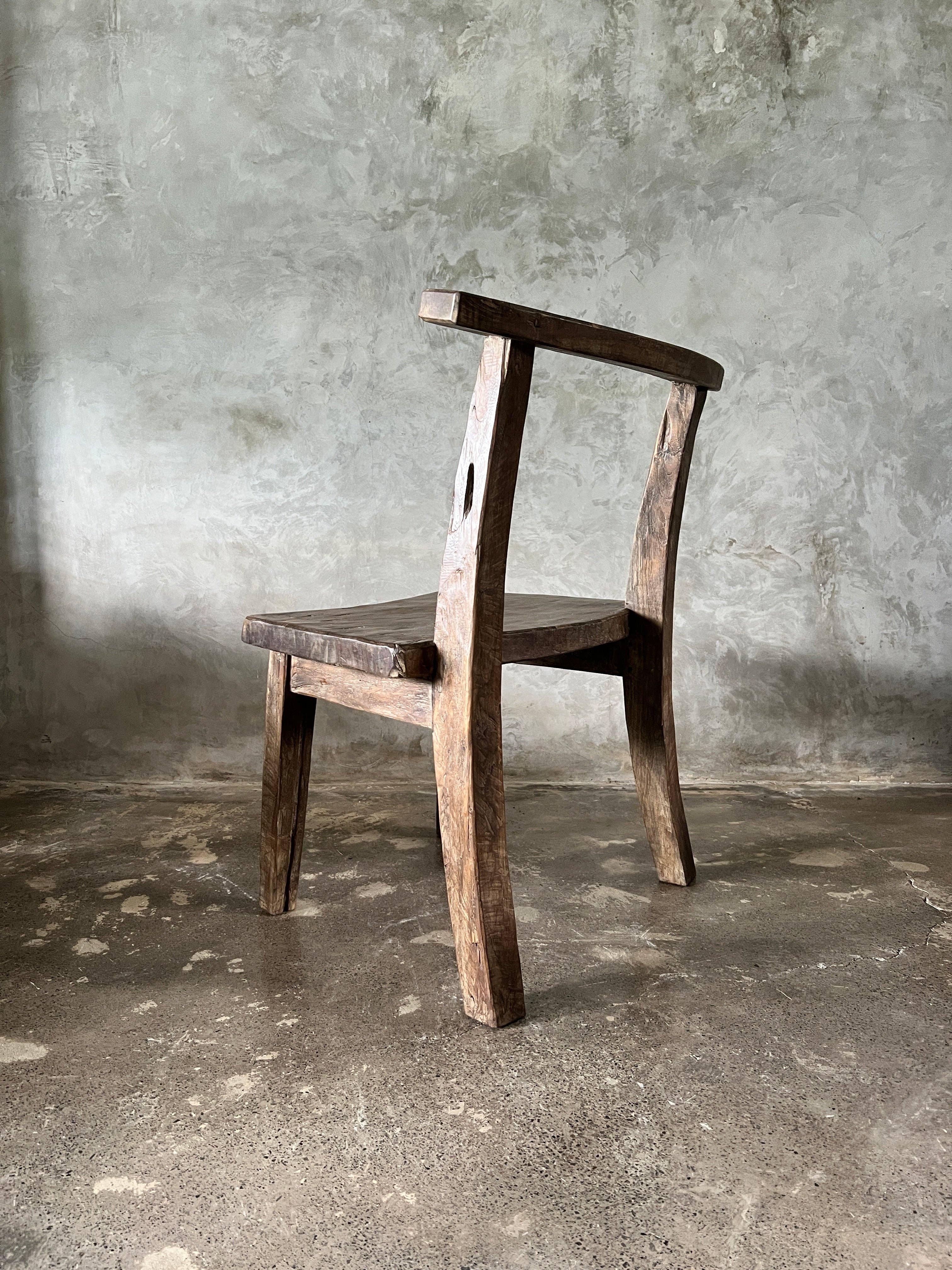 Office Objets – wholesale Chair – Large chair or armchair in antique teak H84 L6038