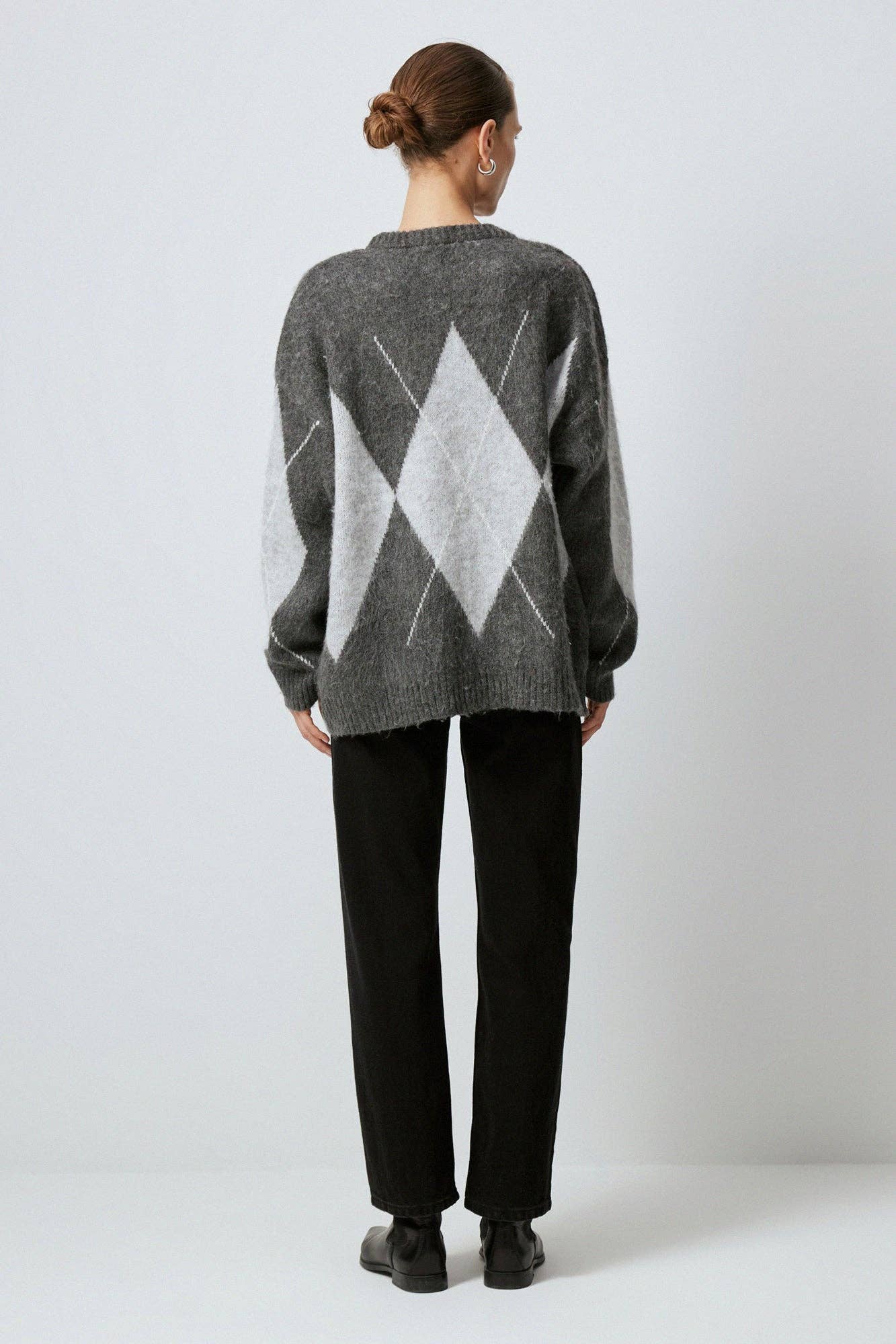 Antracita JERSETER DE PUNTO CON PATRÓN DE DIAMANTES de venta al por mayor en Faire4