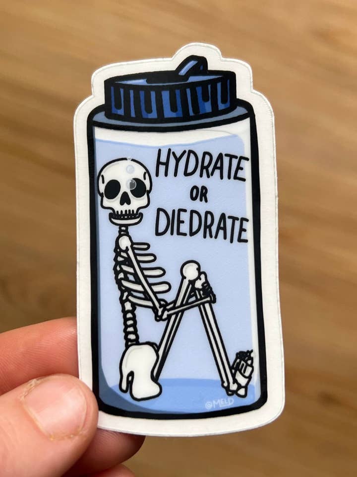 Autocollant Hydrate or Diedrate, fabriqué en matériau durable résistant aux intempéries pour la vente par MELD Studio CO.