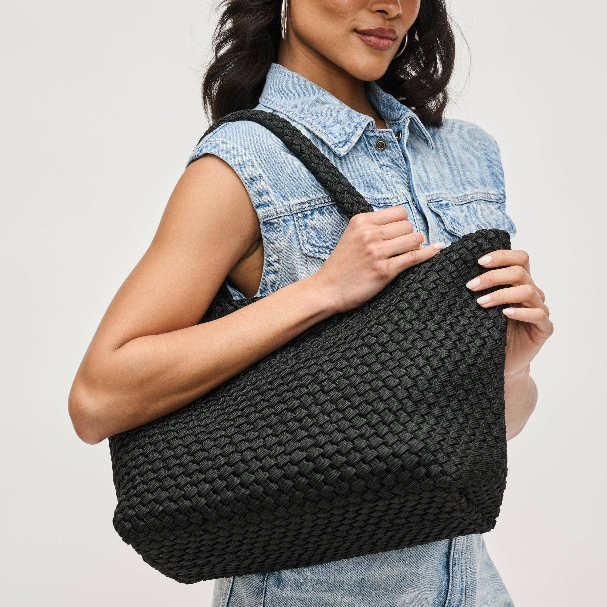 Sol and Selene - Wholesale Draagtas - Dames - Sky's The Limit - Medium Laced Up Eco-Edition Tas7