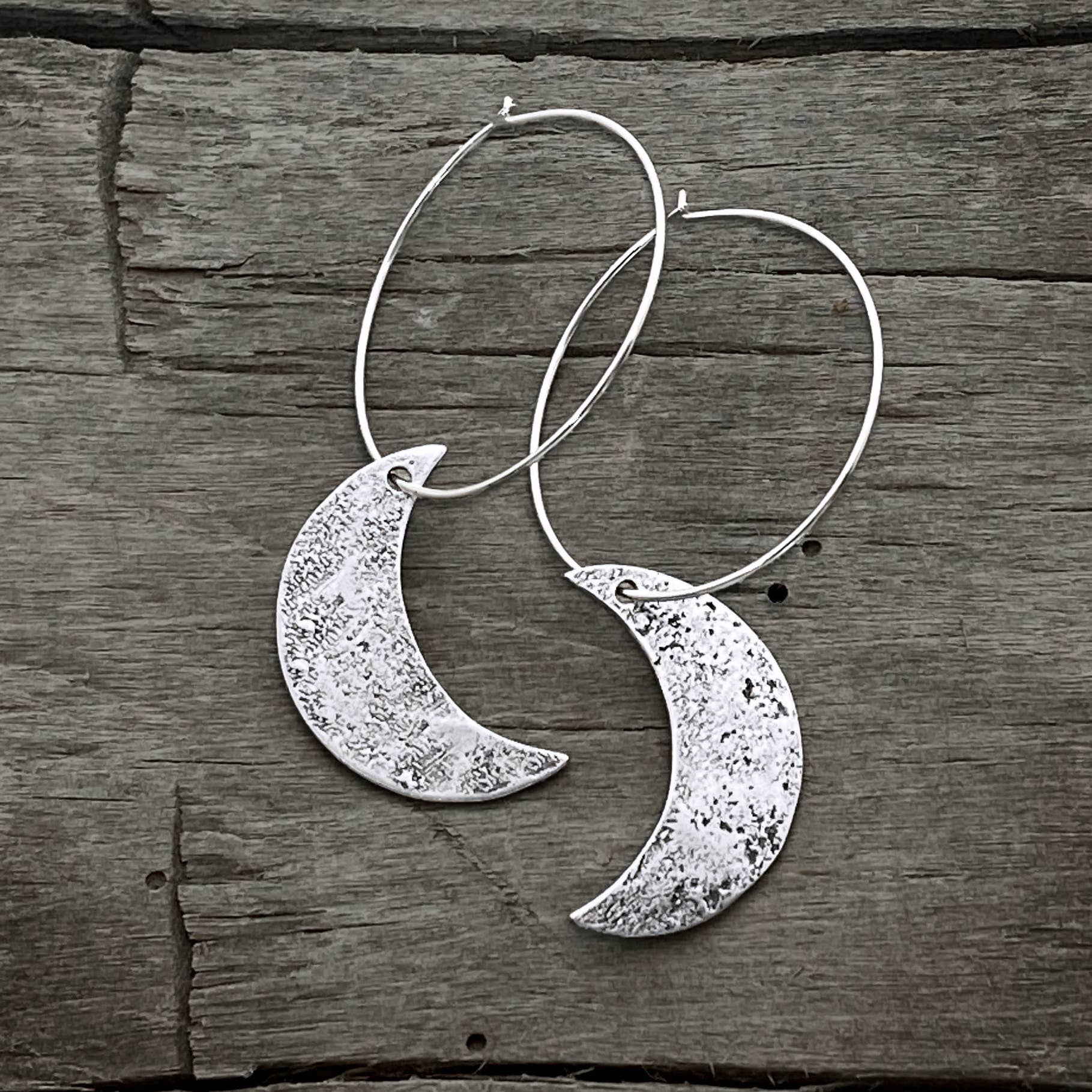 Daphne Lorna - Wholesale Dangle Earrings - Crescent Moon Hoop Earrings0