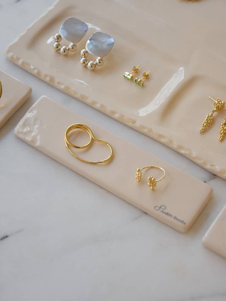 Présentoir S pour la vente par Judith Benita