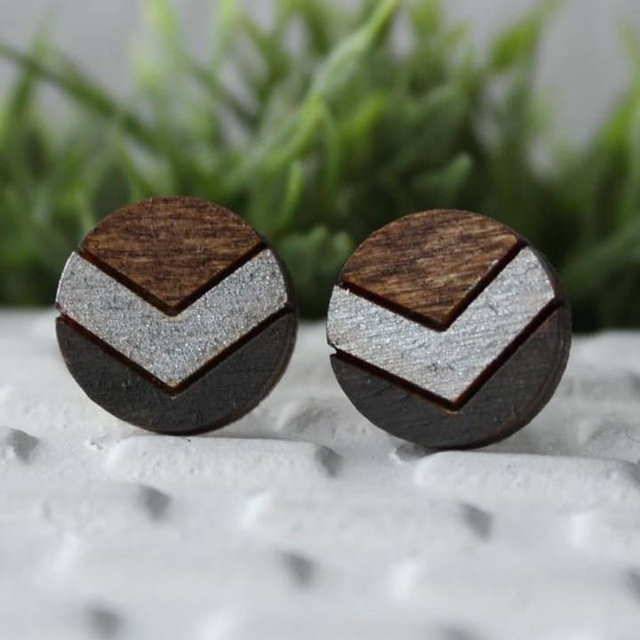 Boucles d'oreilles Chevron argenté/noir pour la vente par Fiddle & Fox