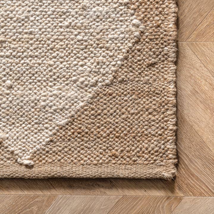 Natural Louie Diamond Checkerboard Jute Area Rug for wholesale on Faire