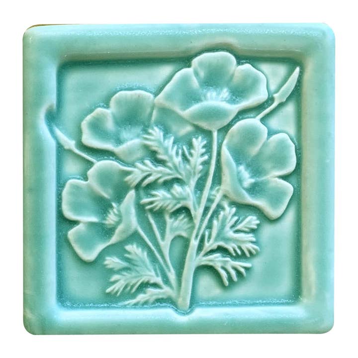 Piastrella Artistica con Papavero della California - Decorazione in Porcellana con Fiore Statale per la vendita all'ingrosso da parte di Whistling Frog Tile Inc.