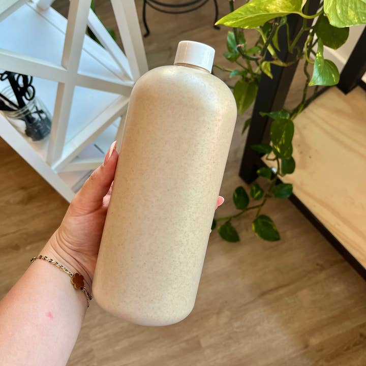 Rayne Refillery - Wholesale Spray bottle - Eco-Friendly Wheat Straw Bottle with Screw Cap - 33oz1