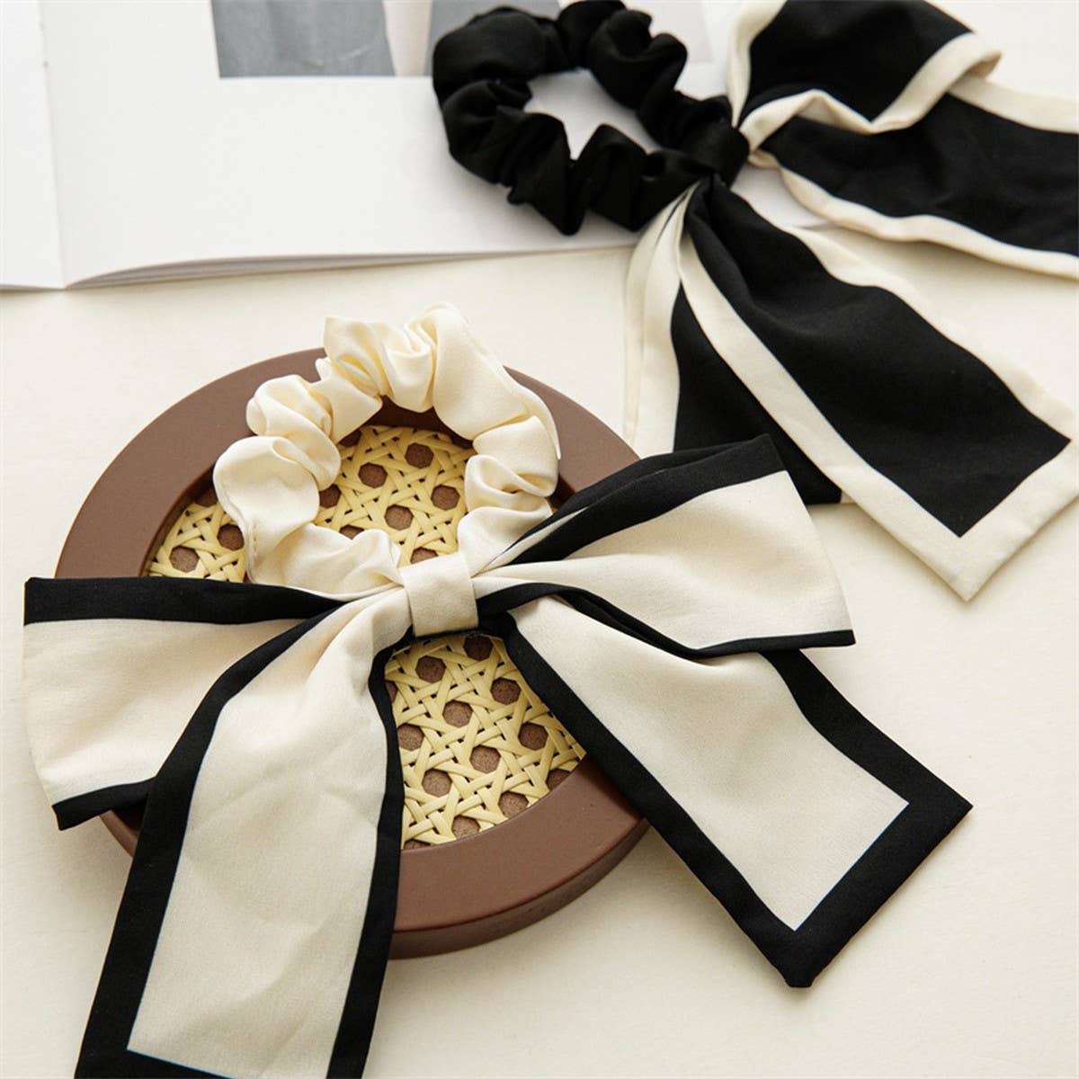 ACCITY - Wholesale Scrunchie - Women's - BOW HAIR BAND PONYTAIL RIBBON HAIR ACCESSORIES_CWAHA41624