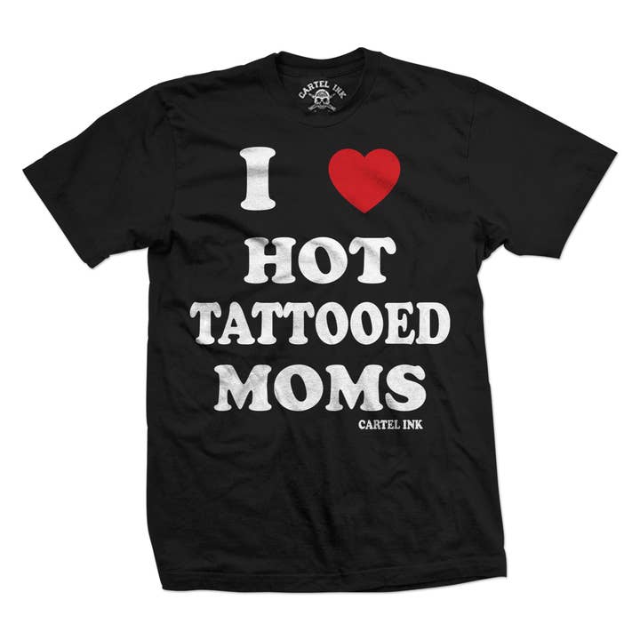 I Love Hot Tattooed Moms | T-Shirt Masculina por atacado de Cartel Ink