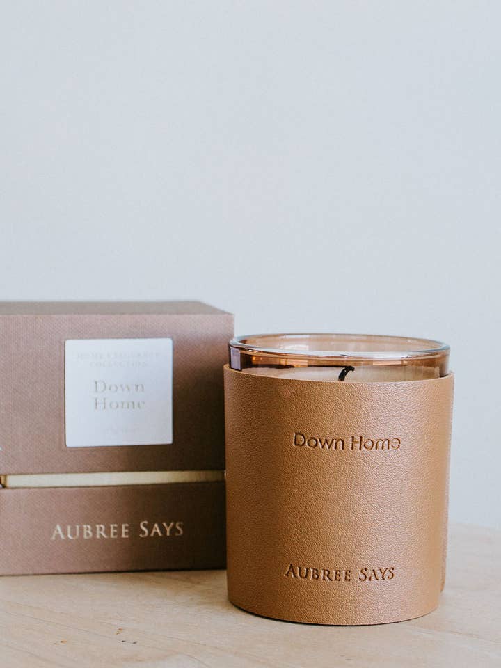 Vela de Cuero y Plumas para el Hogar para venta al por mayor de Aubree Says