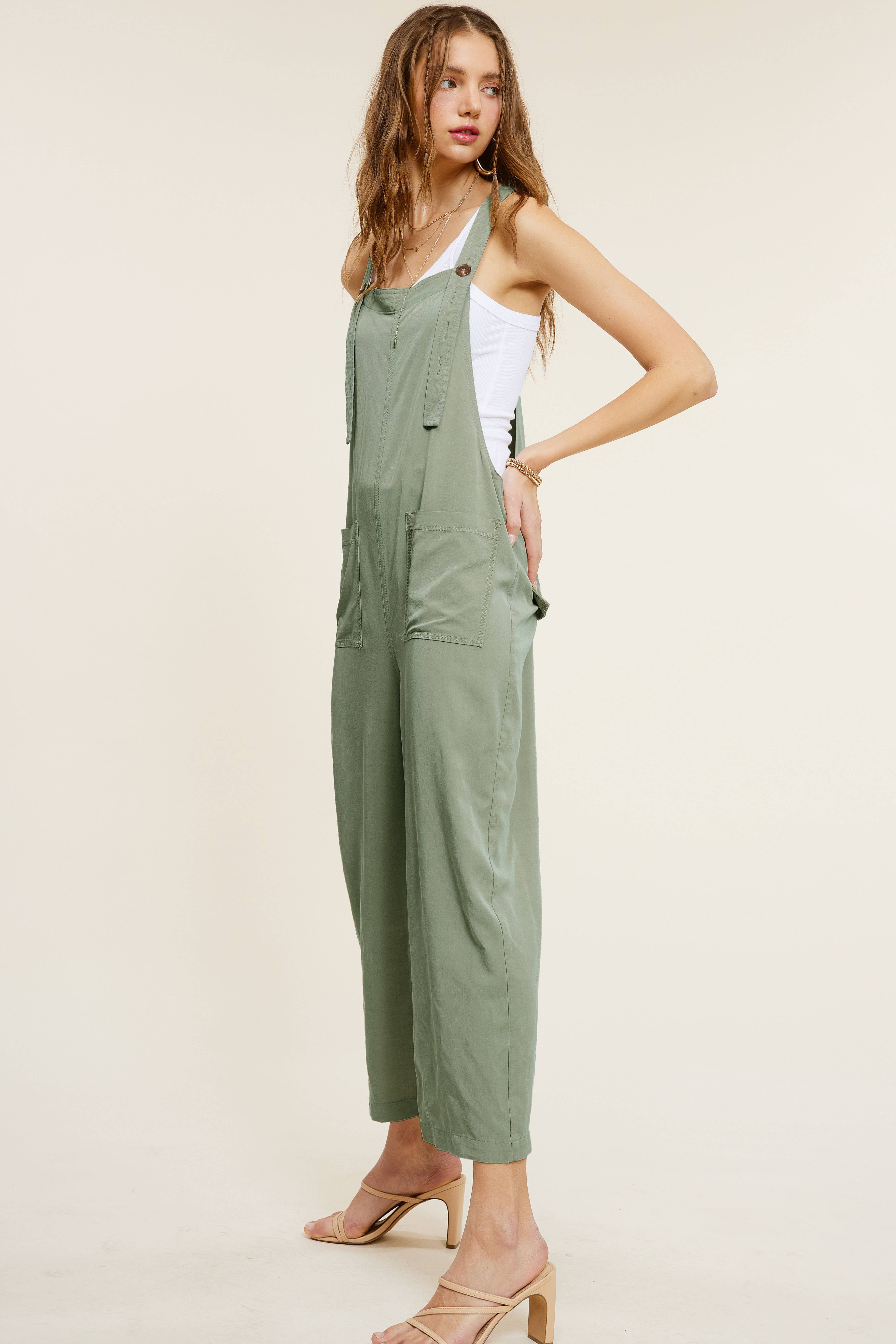 La Miel – Großhandel Jumpsuit – Damen – MCD9320 Mineral Washer Overall mit Taschen in lockerer Passform2