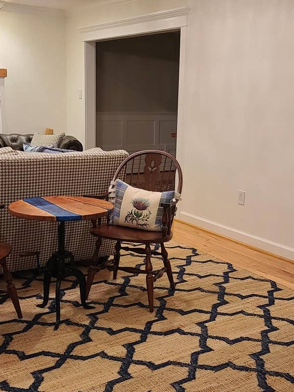 Natürlicher Jute Marineblau Geometrischer Qualitäts-Handteppich TN-69 für den Großhandel von Aesthetic Homes LLC