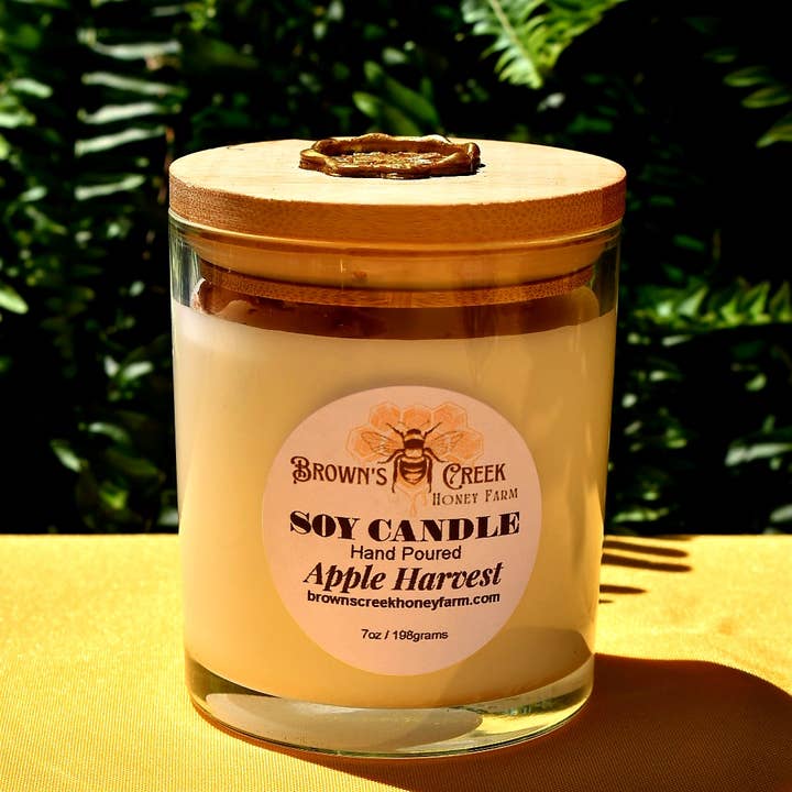 Brown's Creek Honey Farm – wholesale Jar/filled candle – Glass Jar Candle with Lid and Bee Wax Stamp1