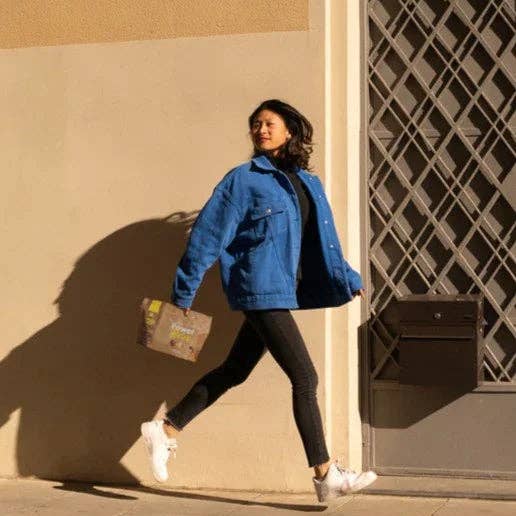 Luda's Lively Eats - Wholesale Snack Bar - Raw Cacao and Toasted Sesame1