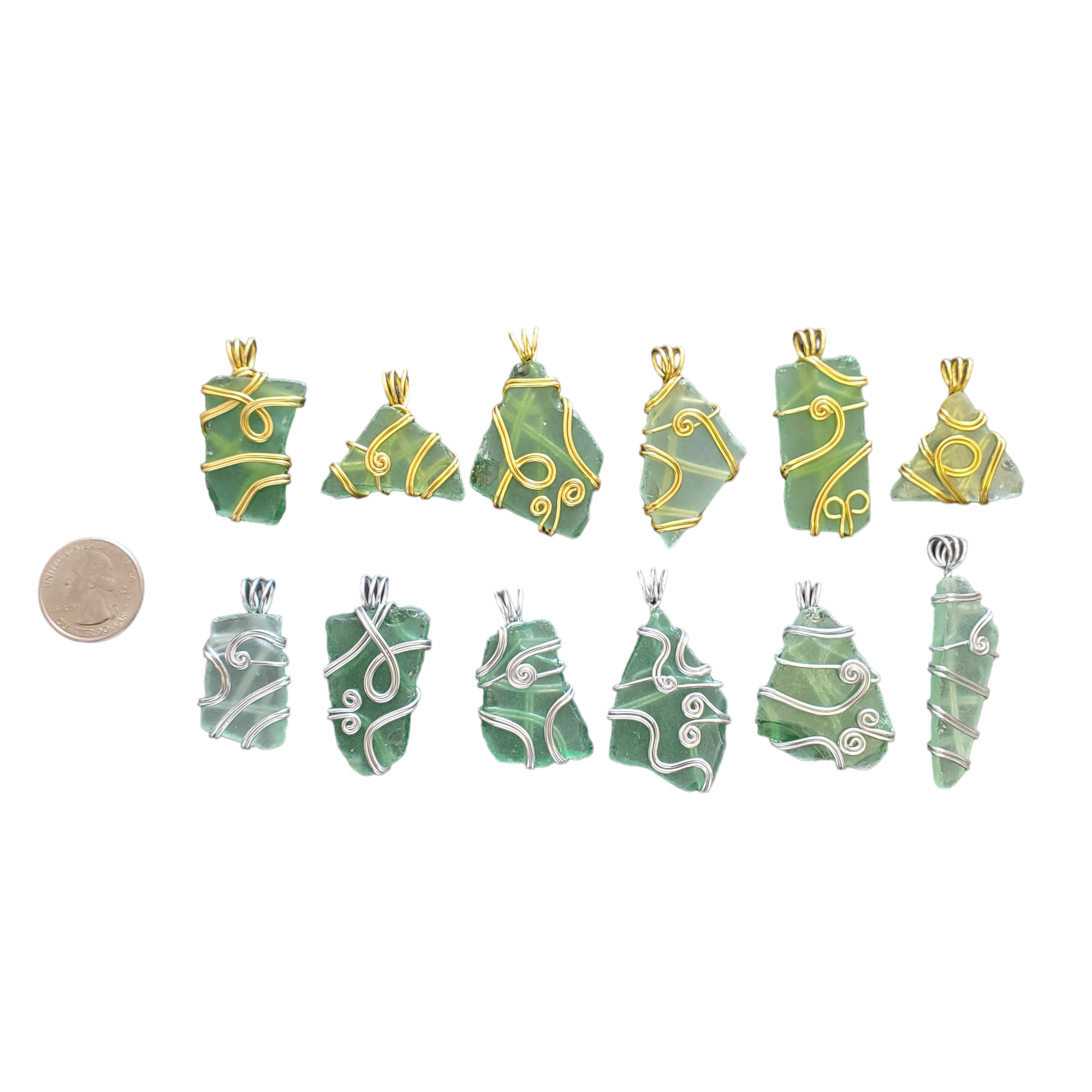 Different Branches – Großhandel Individueller Charm/Anhänger – Einzigartige handgefertigte Sea Glass Anhänger mit Drahtumwicklung1