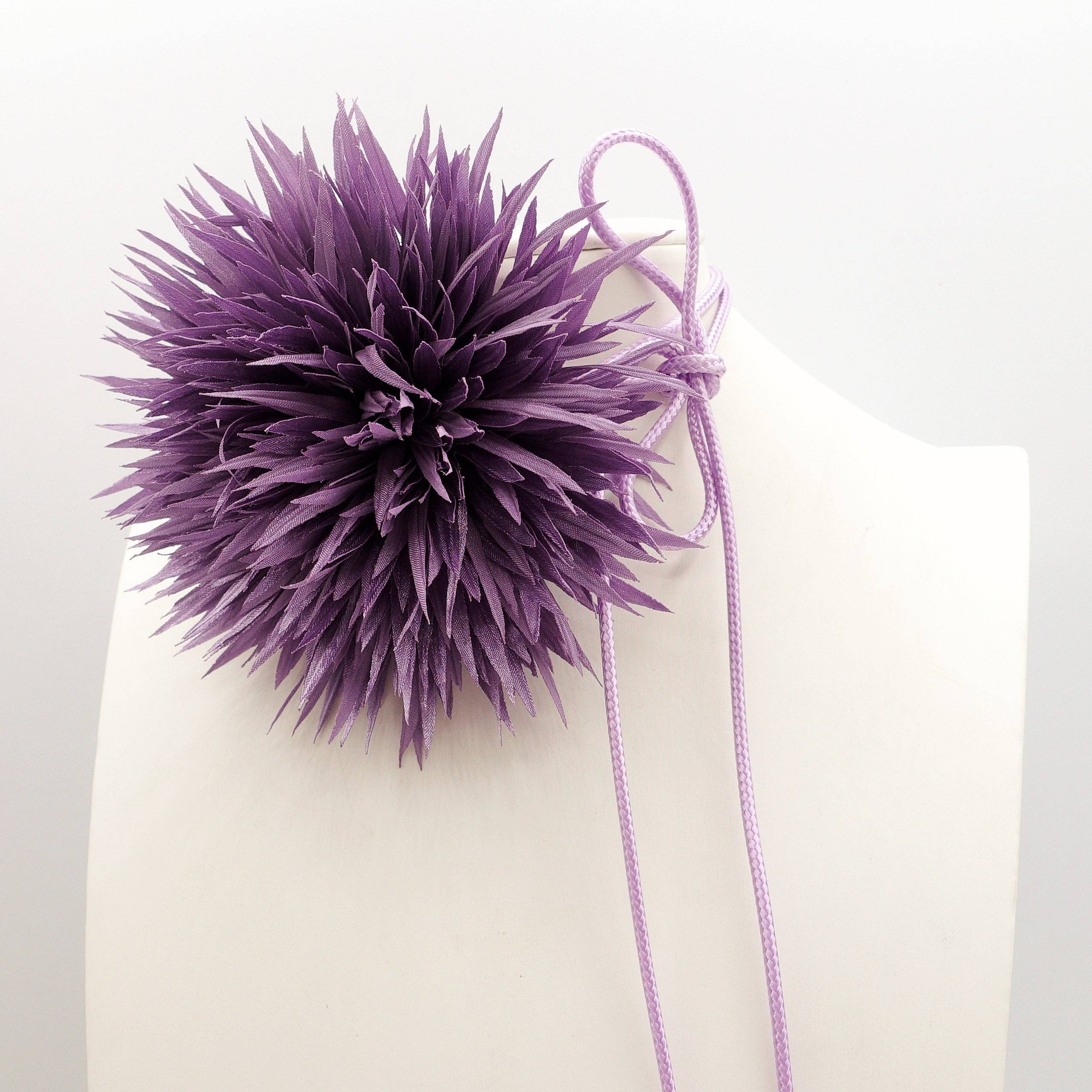 Daemon srls - Vente Collier de perles - SIVIGLIA - Collier avec maxi fleur en organza et cordon0