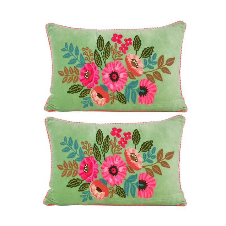 Karma Living - Wholesale Decoratief kussen - 2ABFLCC707_AQ SET/2 AQUA VLVT BLOEMENKUSSEN 16x24"