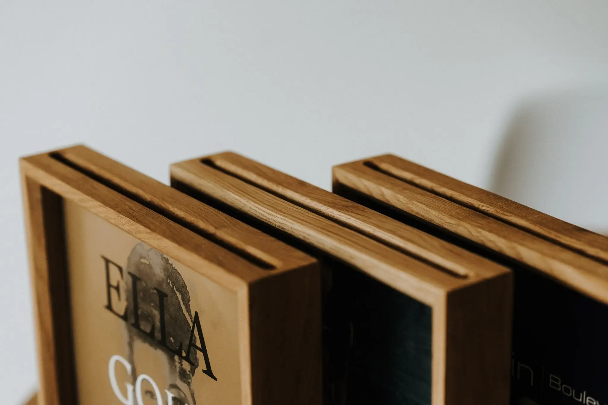 PromiDesign – Großhandel 3D-Wandkunst – Vinyl-Album-Wandrahmen, 12"-Plattenhüllendisplay, freistehend8