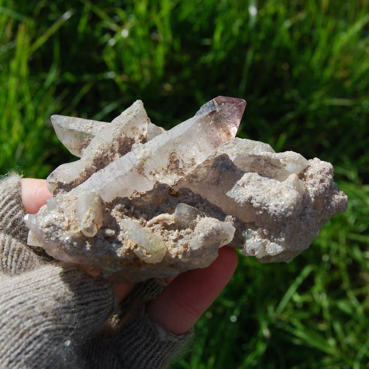 Cluster de cristaux d'améthyste DT de 4,5 pouces et 225 g, pointes à double extrémité, Chiredzi, Zimbabwe pour la vente par Caspar Curiosities