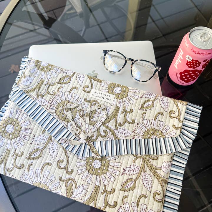 Sunshine & Lemmons - Wholesale Laptop/Tablet Case - Women's - Olivia Electronic Sleeve