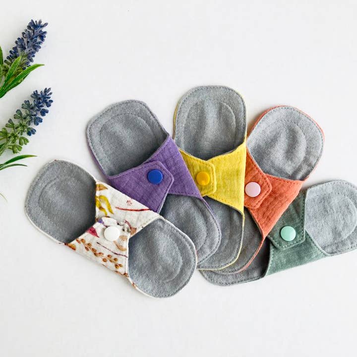 Bloom Pads - Wholesale Period Underwear - Women's - Extra-thin reusable panty liner 5 PACK, Organic cotton pads7