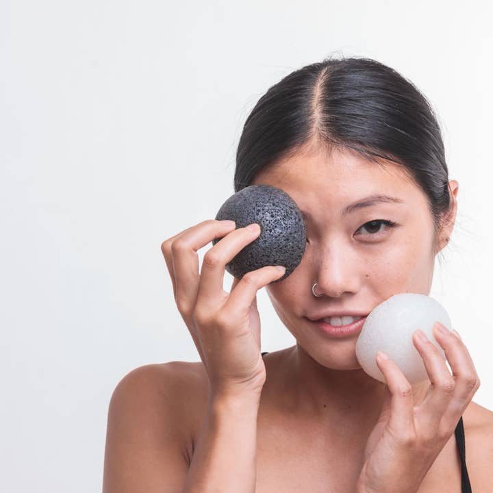 PURE SOL. - Wholesale Facial Cleanser - Face Buff Charcoal Facial Konjac Sponge