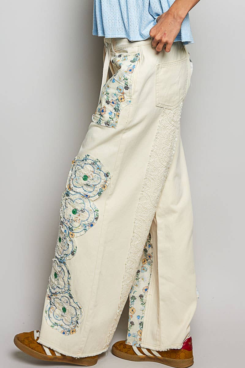 Pol Clothing - Vente Jean – femme - Pantalon en denim à cordon de serrage avec empiècement floral19