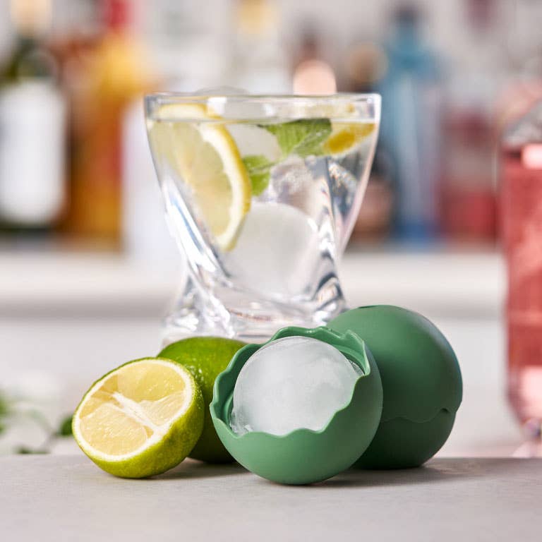 UBERSTAR – wholesale Ice tray/mould – Ice Sphere Molds - Set of 4 Green1