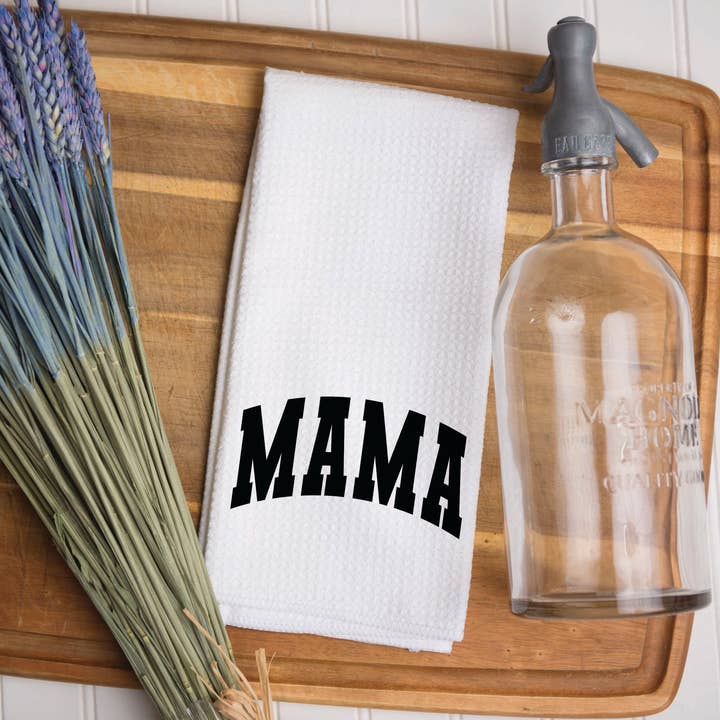 Varsity Mama Waffle Weave keukenhanddoek, badkamerhanddoek voor wholesale door Amber Marie Design