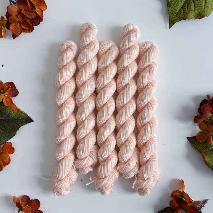 Coates & Co. – Engroshandel Garn – Cottage Sock Garn • 20g Mini Nøde5