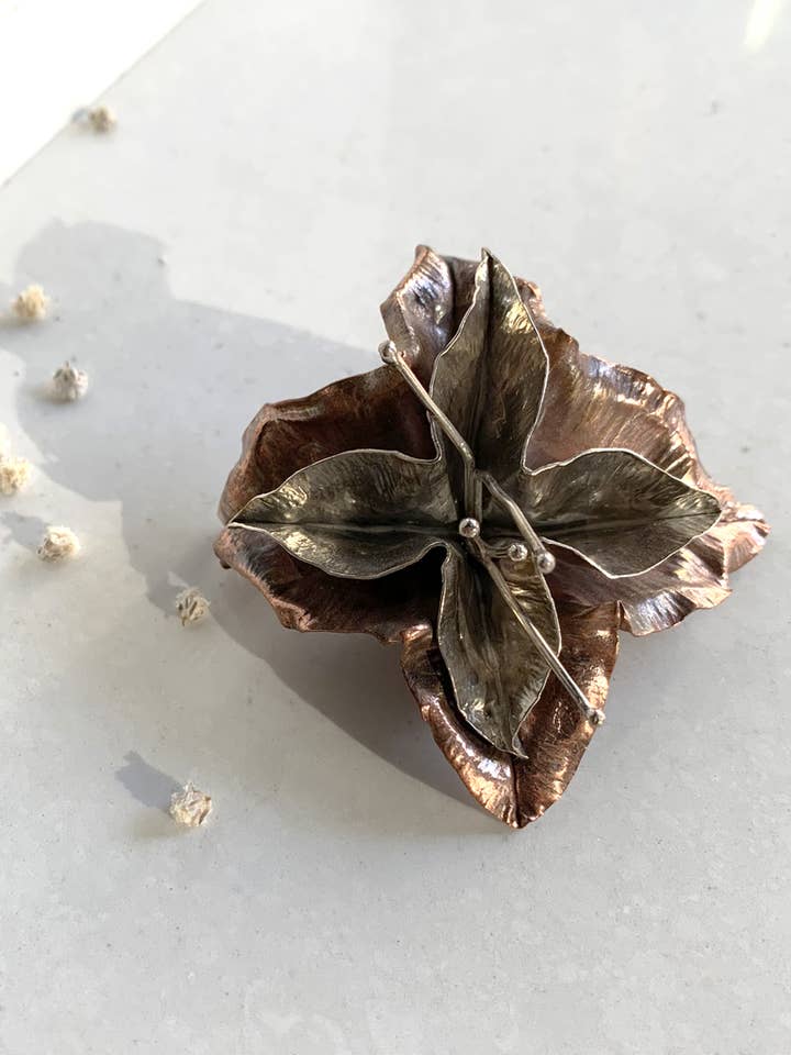 Silver and copper "lilium" jewel brooch for wholesale by Erica Magliano