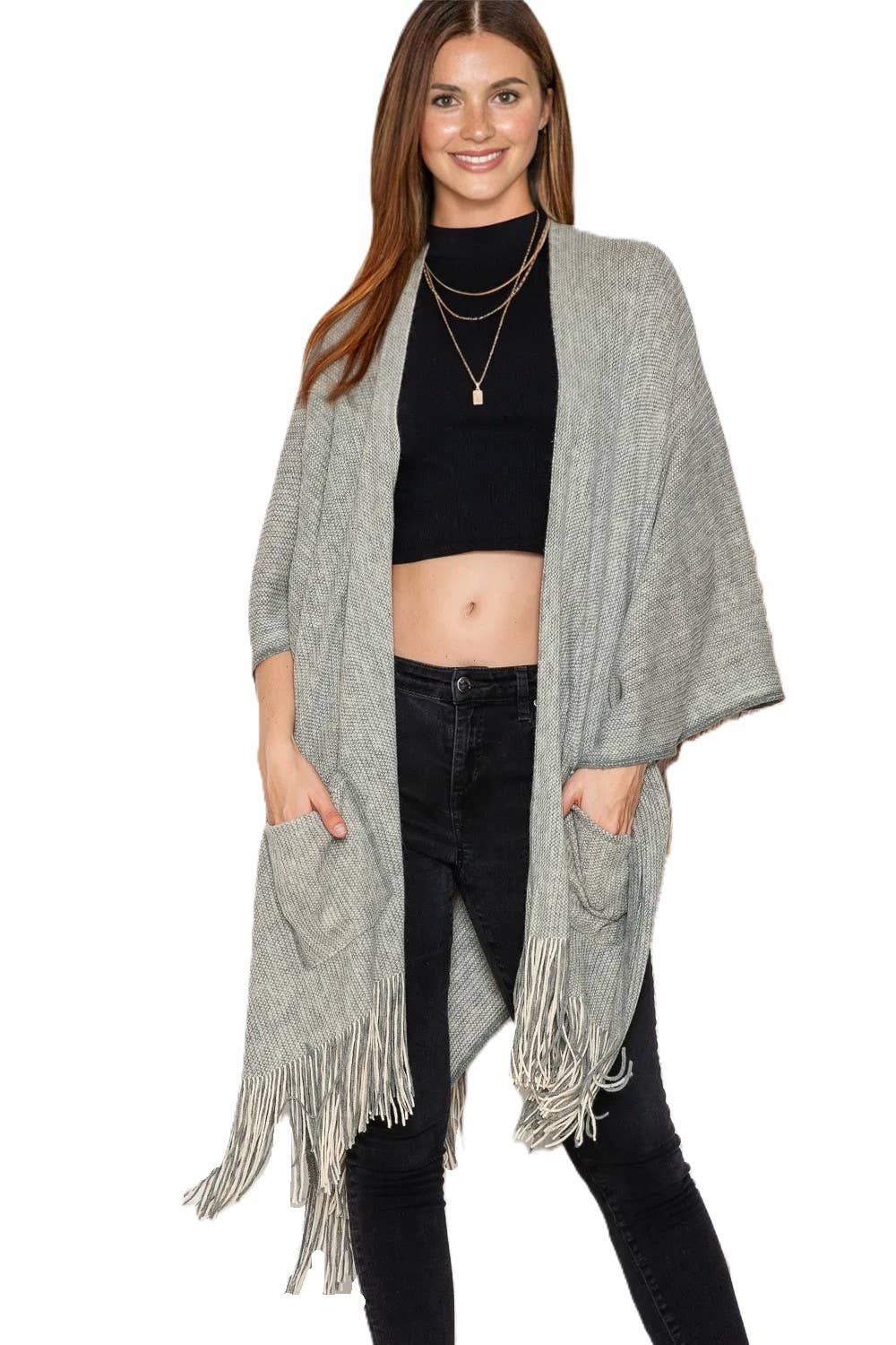 Justin & Taylor – wholesale Kofta - Dam – Harlow cardigan | Kimono-cardigan med fickor och fransad nederkant8