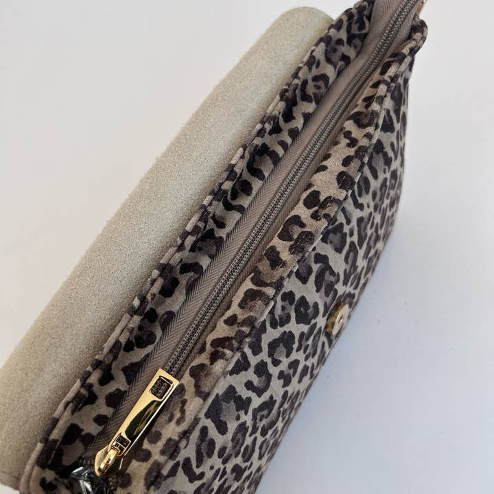 Wauw - Wholesale Shoulder Bag - Women's - Elin Leopard Bag | 100% Suede