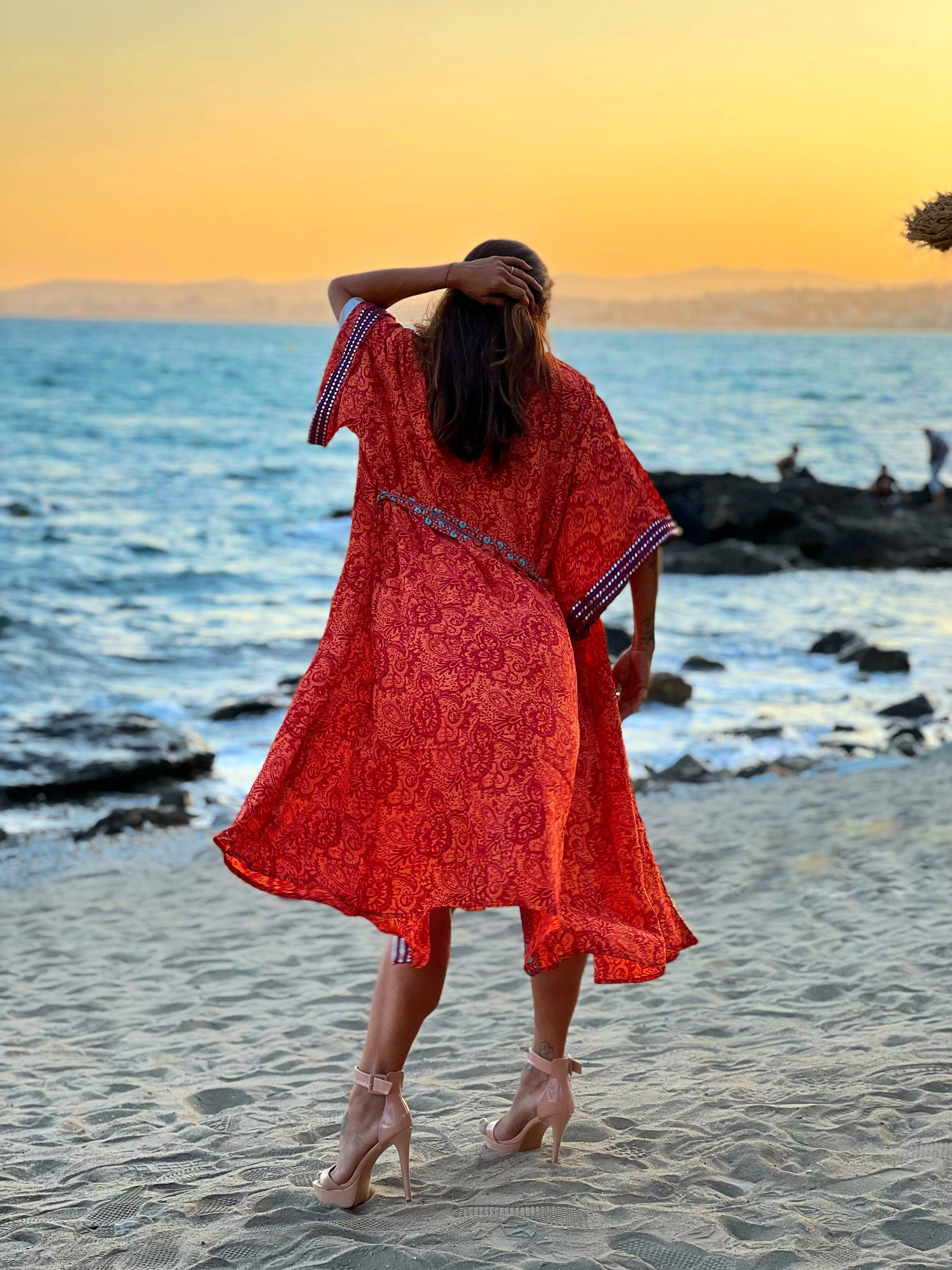 Kinomy – Großhandel Kimono – Damen – Pack mit 10 langen Kimonos für Damen mit japanischen Ärmeln