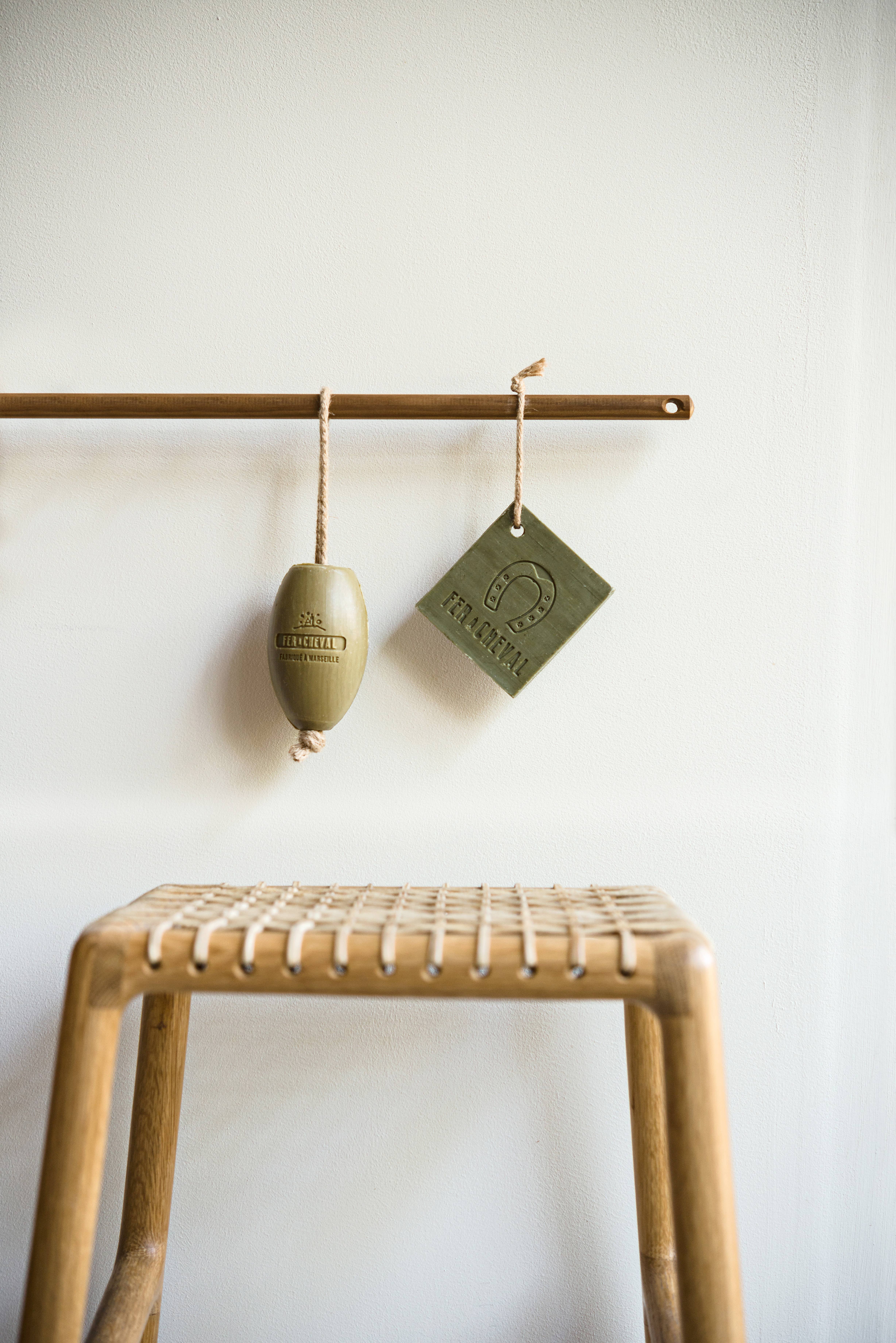 Fer à Cheval – Großhandel Feste Seife – Reine Oliven-Marseiller Seife „L'Olive“ 240 g1