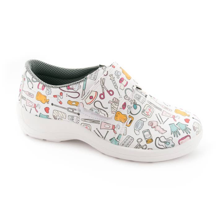 Calzame - Wholesale Slip On Sneakers - Women's - Nursing sanitary and nursing shoes with velcro