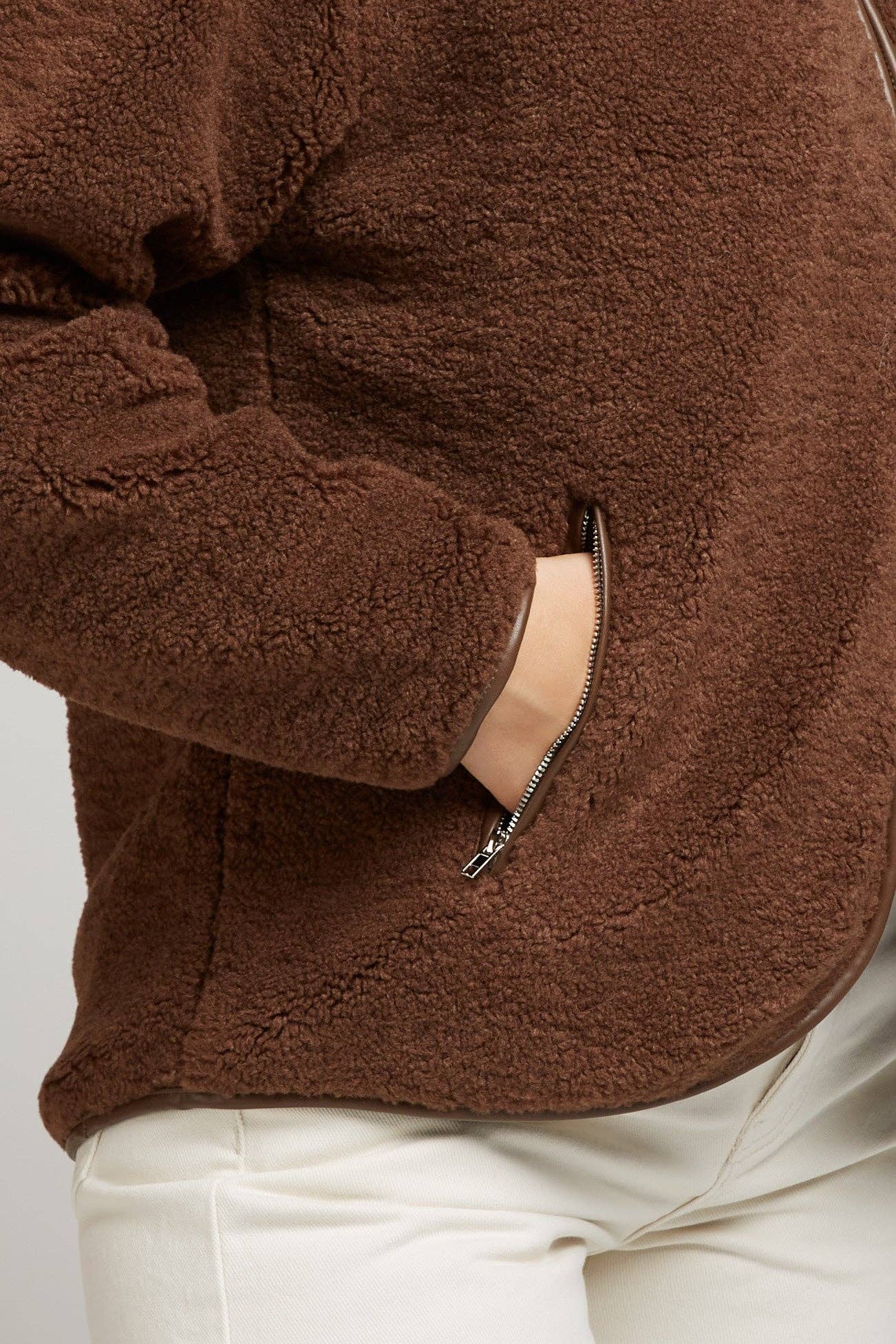 Andy & Lucy - Wholesale Jacket - Women's - VODKA - Faux leather-trimmed fleece jacket11