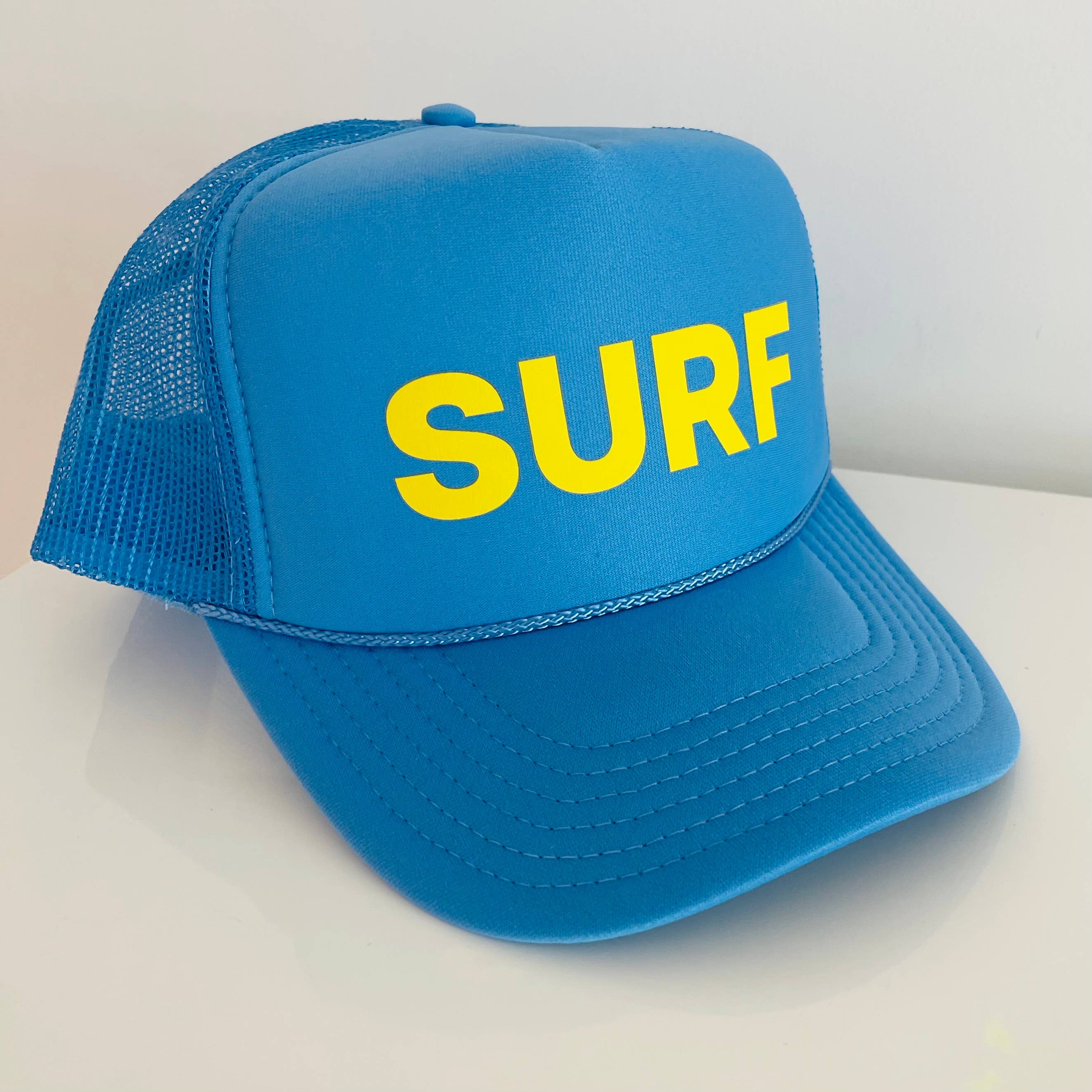 Rad Hat Society - Vendita all'ingrosso Cappellino da camionista - Donna - SURF (nuovo carattere in giallo) 2