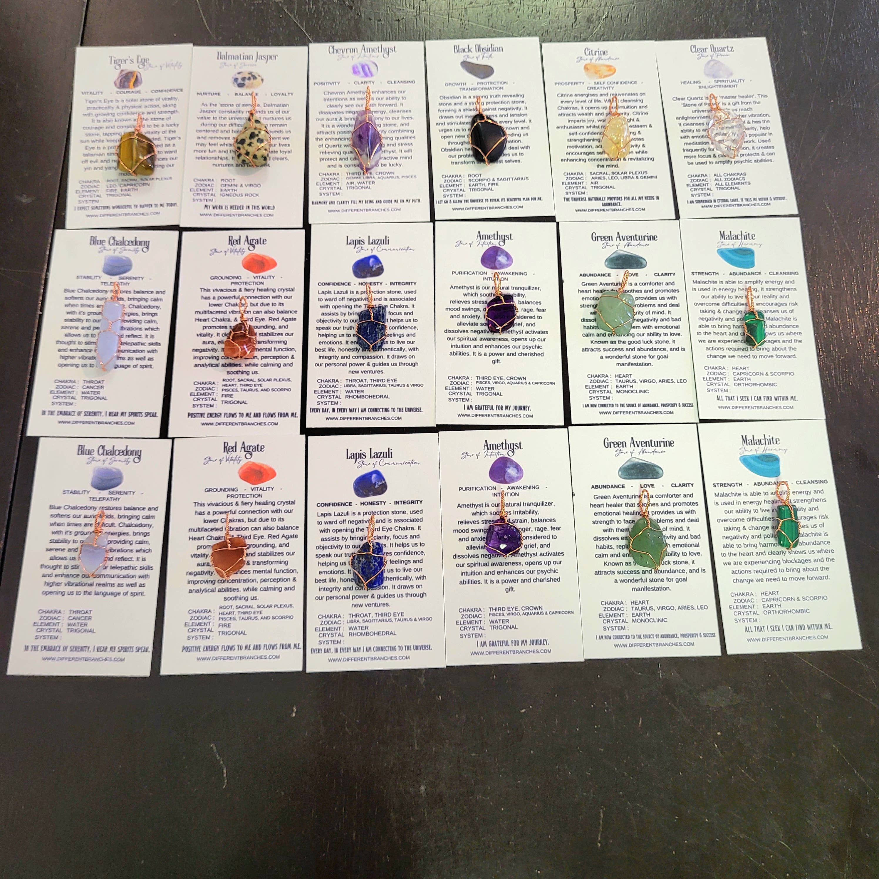 Different Branches - Wholesale Halskettinghanger - Edelstenen ketting met bijbehorende kristalkaarten15