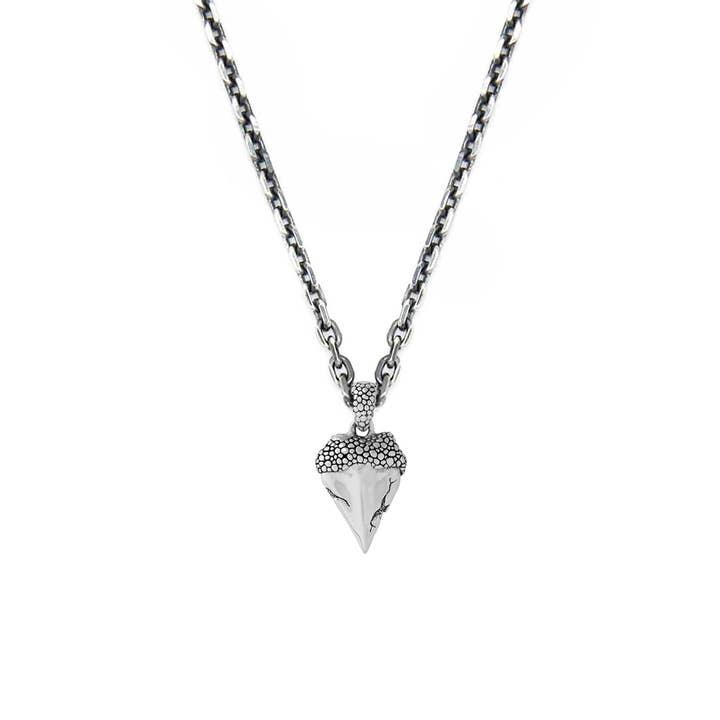 Collier Homme Dent De Requin Argent pour la vente par Orus bijoux men