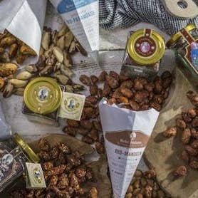 Hamburger golden almonds tasting pack for wholesale by Hamburger Goldmandeln