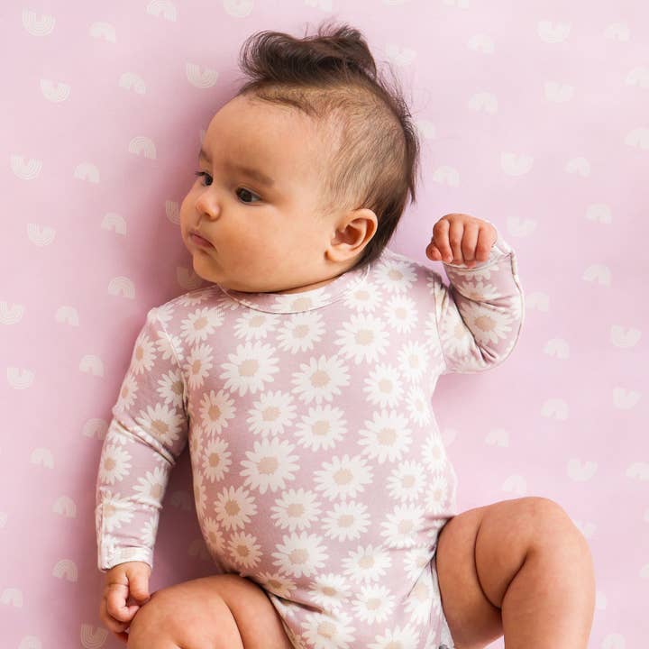 Comfy Bodysuit Long Sleeve - Lilac Daisy for wholesale by Kynd Baby