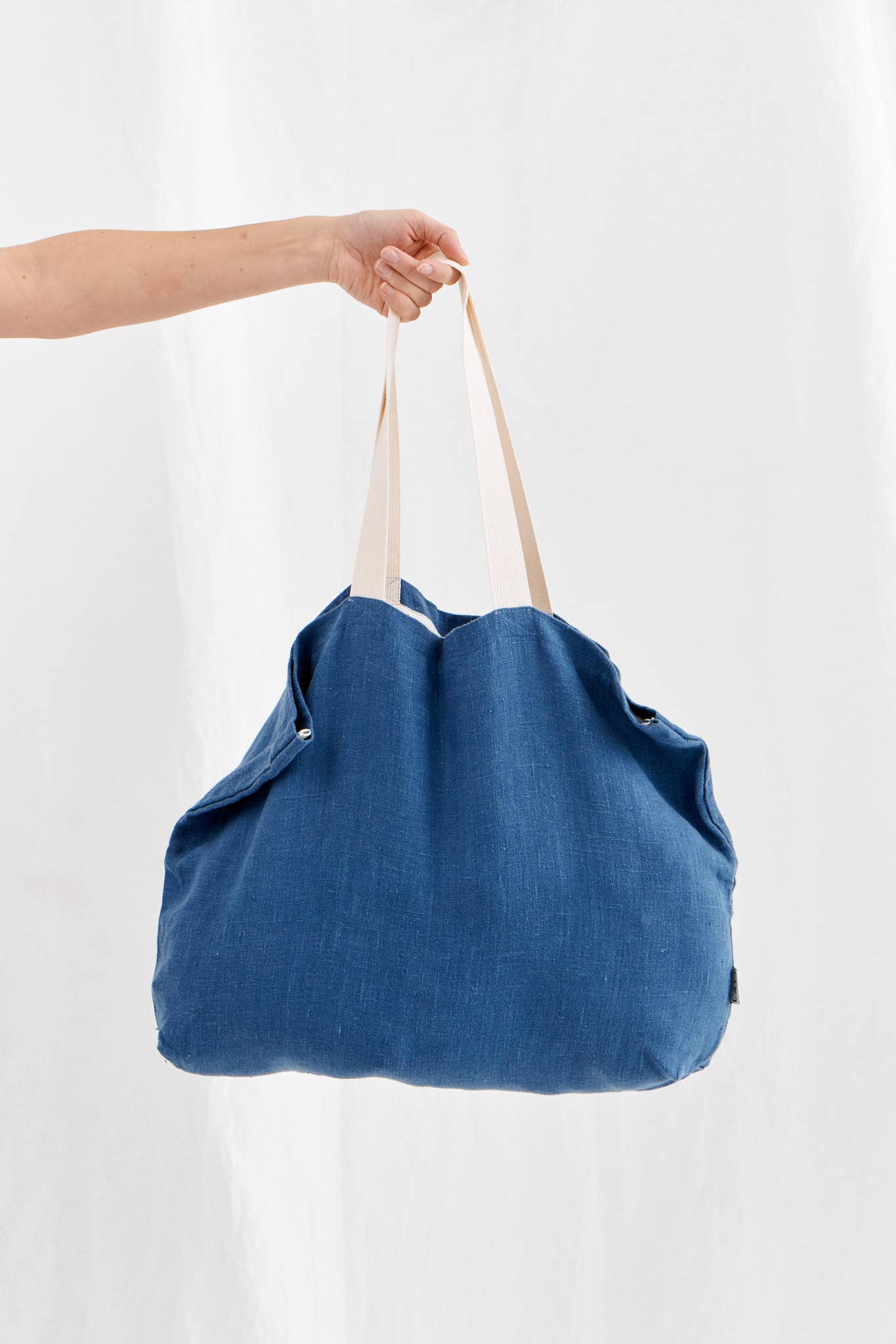 LATT - Wholesale Tote Bag - Unisex - Natural linen tote bag with pocket, large linen beach bag5