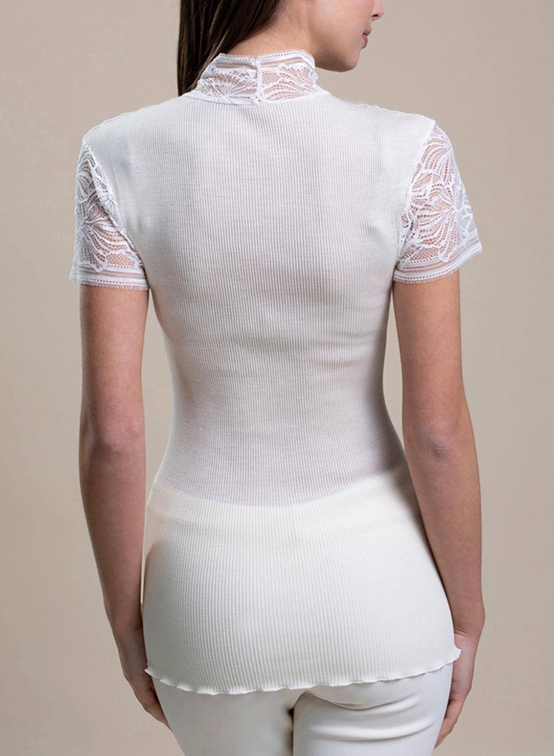 White VITTORIA B 8573-CAMISETA ENCAJE LANA Y SEDA for wholesale on Faire1