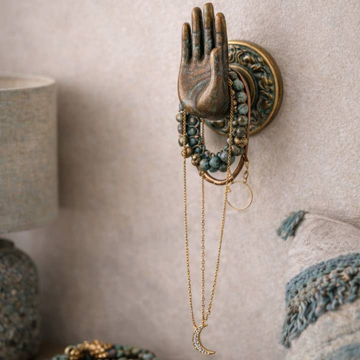 Gancho de Mão Mudra em Latão Maciço (Tamanho #6) – Gancho de Parede e Puxador de Gaveta de Armário por atacado de Ubud Glass